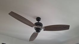 Deckenventilator mit Holzoptik  3 Flügel